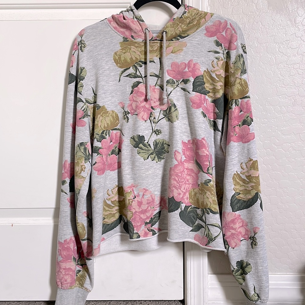 FLORAL HOODIE from H&M. Size US M
